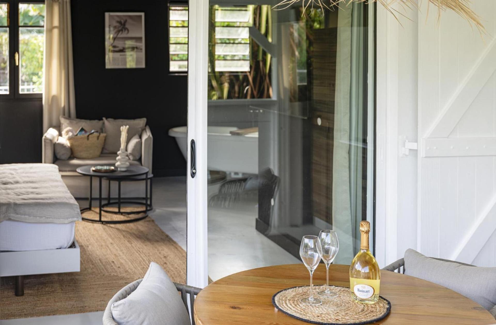 Pomme Cannelle Luxury Suites & Spa أويينت باي المظهر الخارجي الصورة